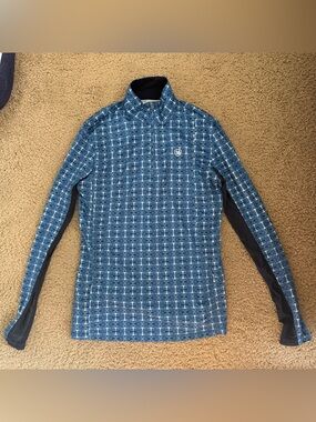 Ariat Medium Women’s Sun Shirt Small